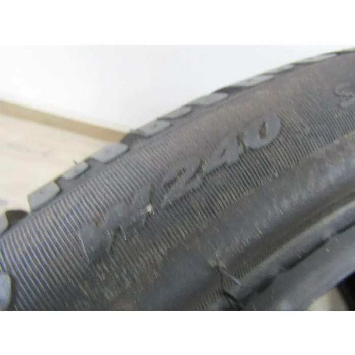 Jeu 2x pneu d'hiver PIRELLI Sottozero W240S2 235/35 R19 87V N1 M+S Porsche 997
