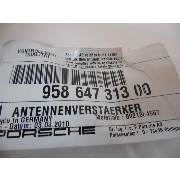 Porsche 958 Cayenne Amplificateur d'antenne hayon gauche